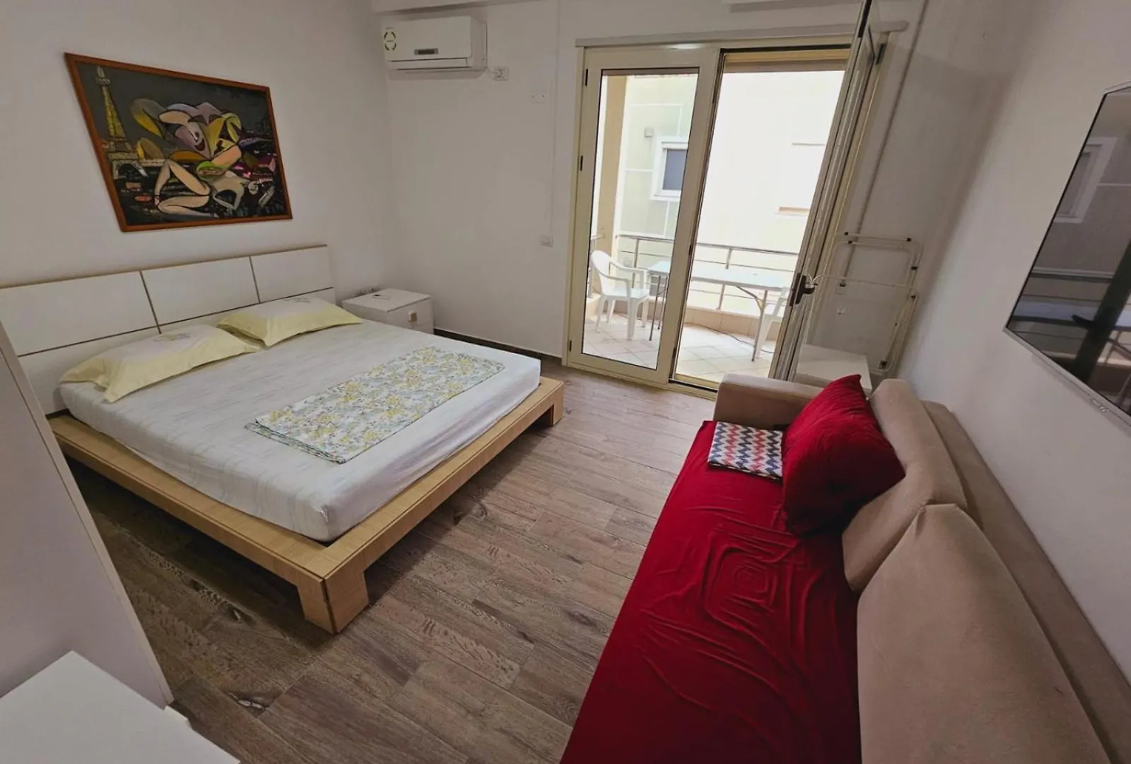 Minicoco Apartment Vlora 0*,  Albánia